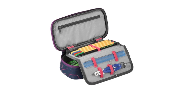 Coocazoo Schlämpermäppchen "PencilDenzel" Laser Plum 4 Coocazoo Schlämpermäppchen "PencilDenzel" Laser Plum – Bild 2