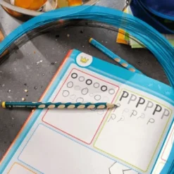 Stabilo EASYgraph - Ergonomischer Bleistift 7 Stabilo EASYgraph - Ergonomischer Bleistift -Kinderspielzeugladen 398831 2 p4rtwwsyz3s5s6kx