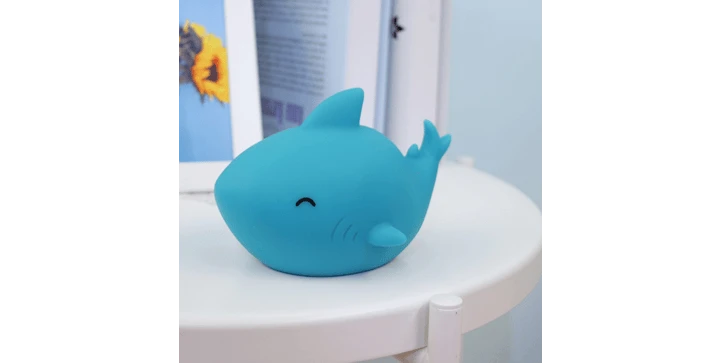 Reer - 52303 Shark - Sea Life Lumilu Nachtlicht 5 Reer - 52303 Shark - Sea Life Lumilu Nachtlicht – Bild 3
