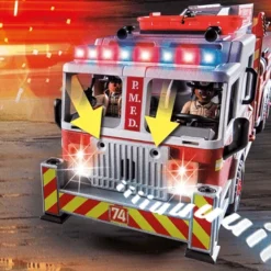 70935 Feuerwehr-Fahrzeug: US Tower Ladder - Playmobil -Kinderspielzeugladen 70935 6
