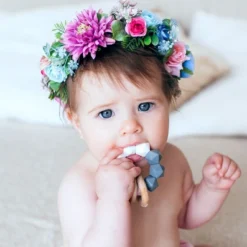 Reer - MIM001 MIMIJO 2 In 1 Silikon - Und Holz Beißring Mit Rassel, Tina -Kinderspielzeugladen mim001 2